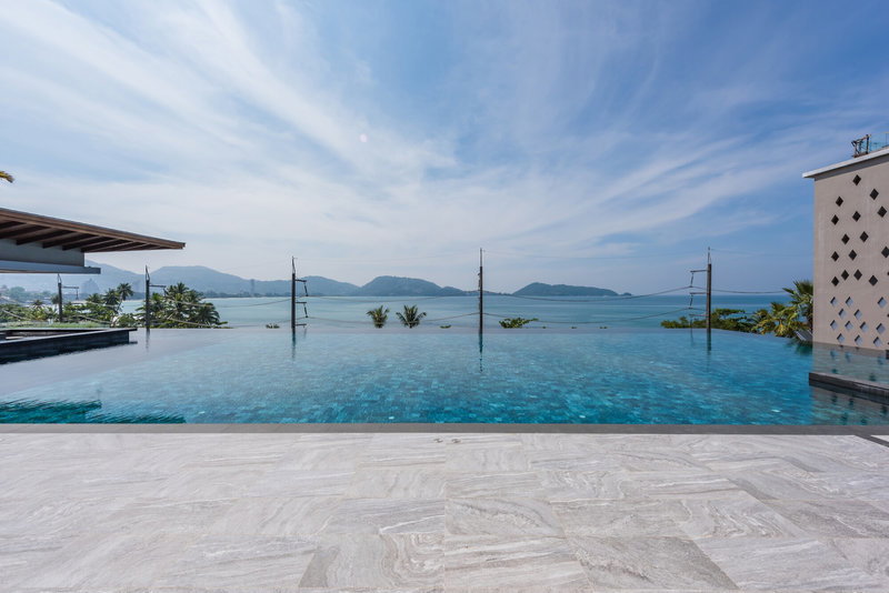 Oceanfront Beach Resort And Spa