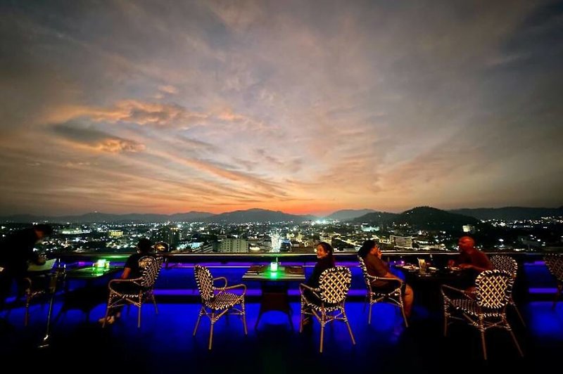 Royal Phuket City Hotel