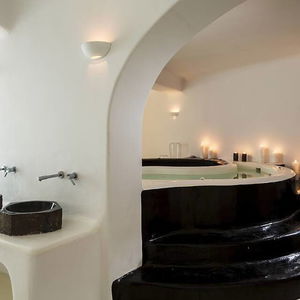 Sejur Carpe Diem Santorini vacanta Pyrgos