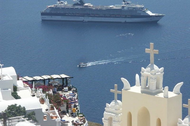 Hotel Nomikos Villas