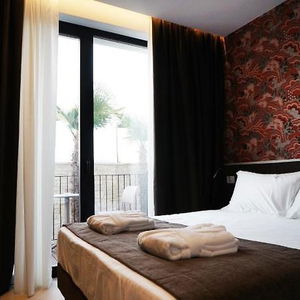 Hotel Villa Pina cazare Santo Spirito