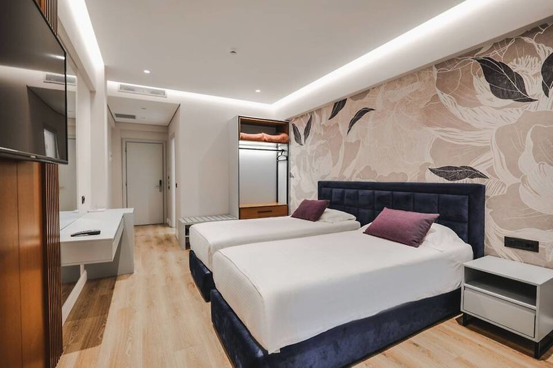 Hotel Oasis