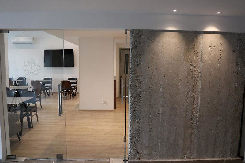 Hotel Sunflower Hotel Apartments