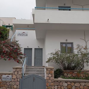 Sejur Ifestia Hotel vacanta Kamari