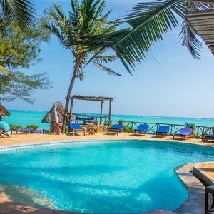 Hotel Tanzanite Beach Resort cazare Nungwi
