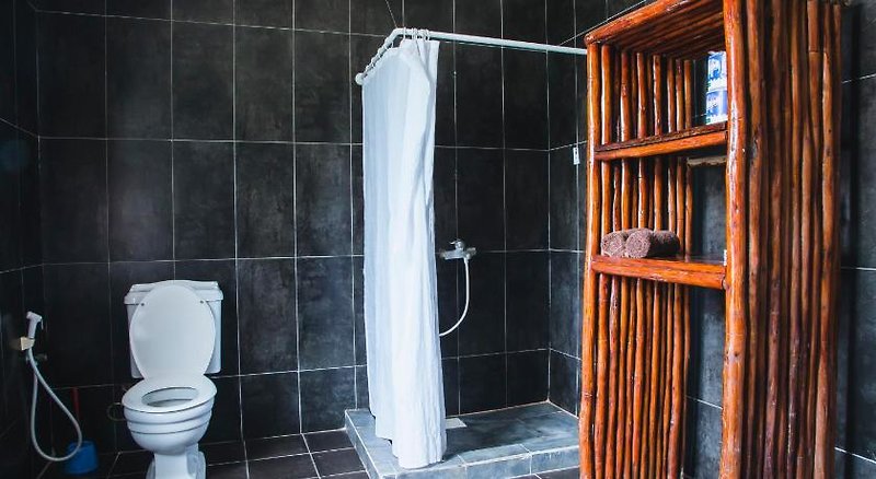 Moonshine Uroa Boutique Hotel