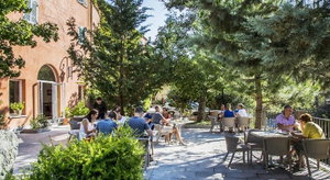 Hotel Hôtel Les Jardins De La Glacière cazare Corte