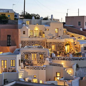 Sejur Heliophos Boutique Caves vacanta Oia