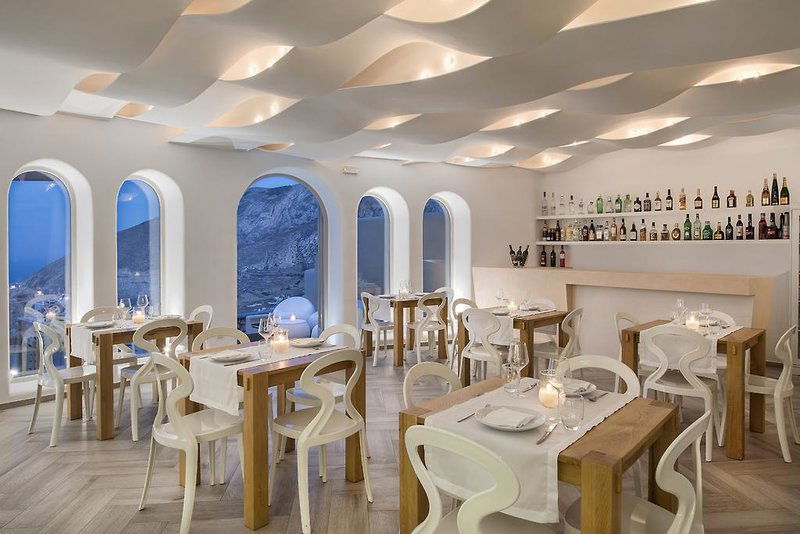 Hotel Skyfall Suites