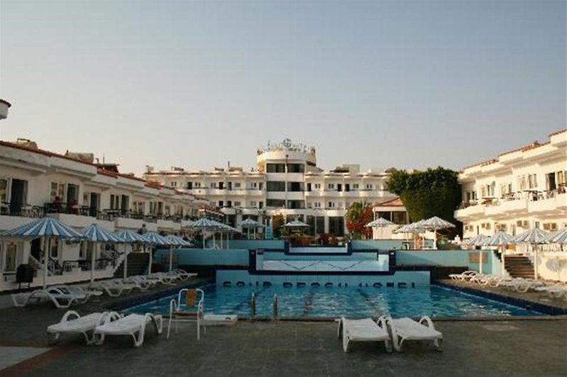 Hotel Sand Beach Resort