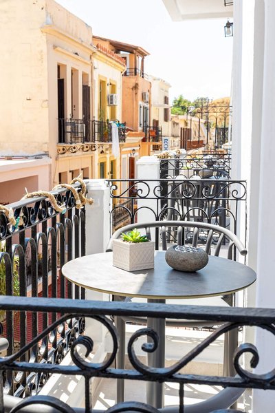 dal travel Metropolitan Pearl Boutique Hotel