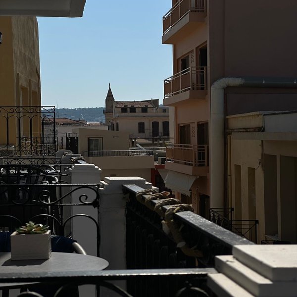 dal travel Metropolitan Pearl Boutique Hotel