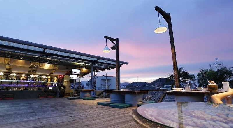 Quip Design Phuket Hotel