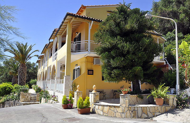 Mazis Appartments