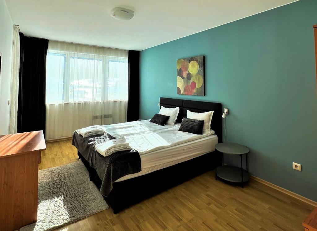 Local Stay Hotel, BW Signature Collection