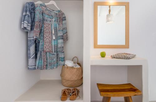 Hotel Halara Studios