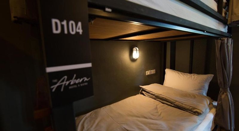 The Arbern Hostel X Bistro