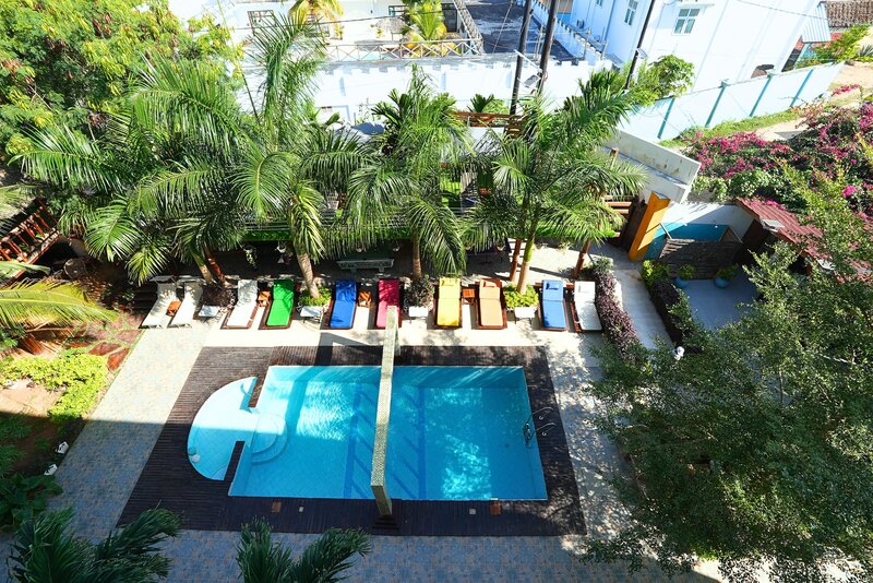 Canary Golden Hotel