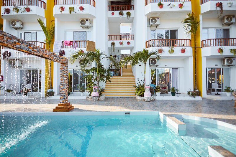 Canary Golden Hotel