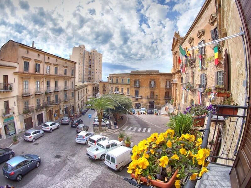 Palazzo Del Teatro