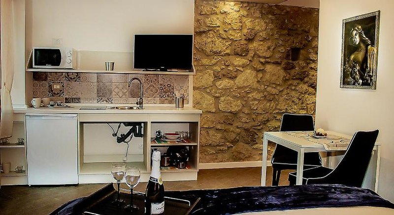 Archinuè Suite & Apartments