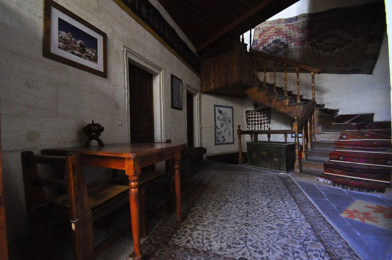 Hotel Kismet Cave House