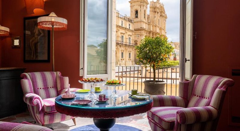 Hotel Q92 Noto Hotel
