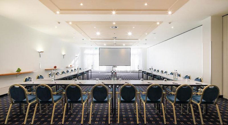 Hotel H+ Hotel Köln Hürth