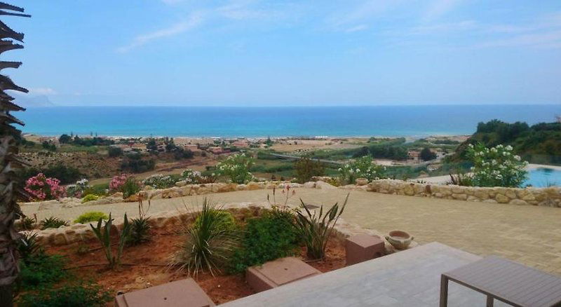 Hotel La Blanca Resort