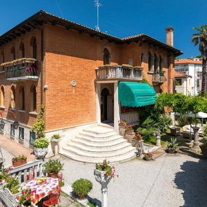 Hotel Villa Albertina cazare Lido