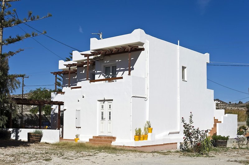 Hotel Tsakanos Apartments