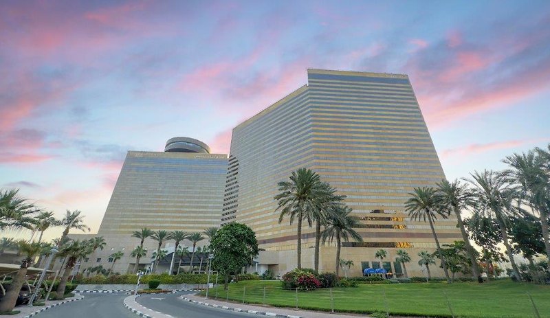 Hotel The Galleria Residence