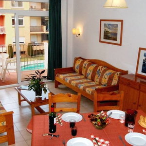 Hotel Apartaments Turistics Comte D'empuries cazare Empuriabrava