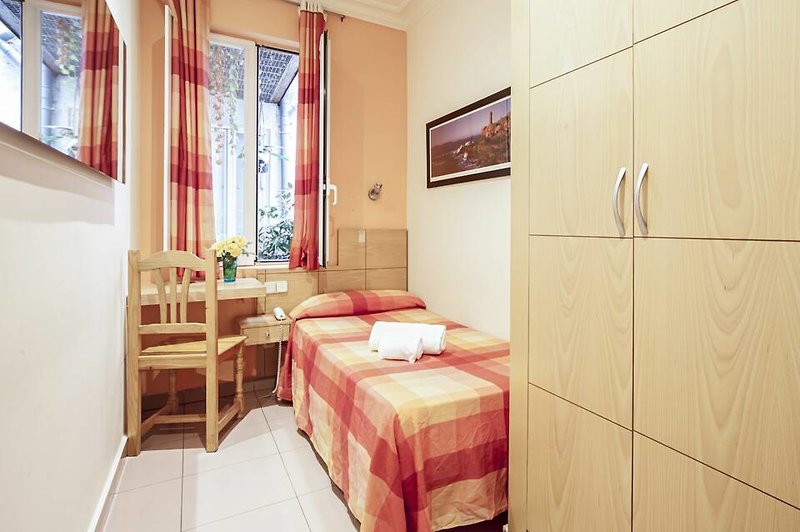 Hotel Inter Puerta Del Sol Pension