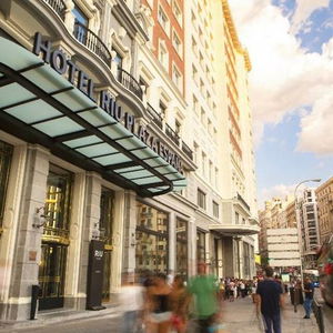 Hotel Hotel Riu Plaza España cazare Madrid
