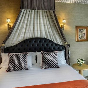 Hotel The First One Hotel cazare Madrid