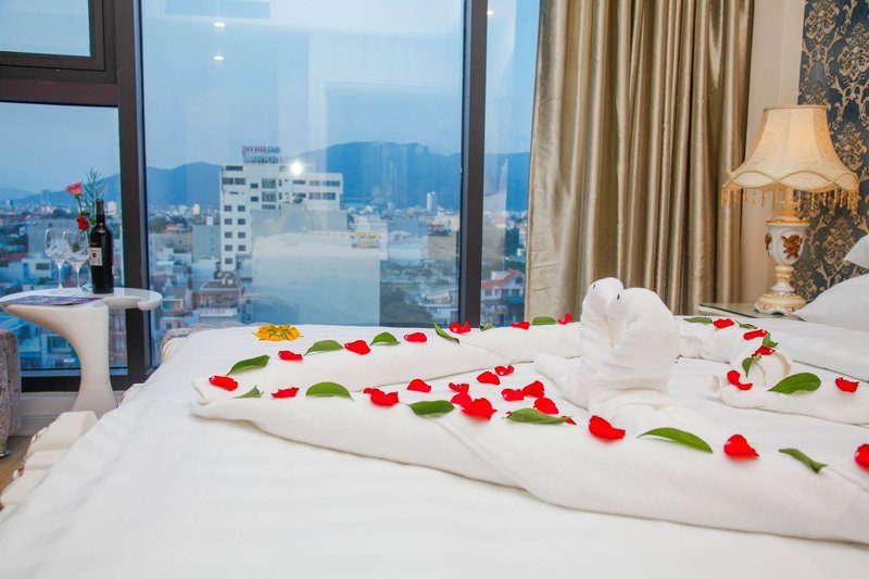 Royal Beach Hotel