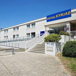 Sejur Hotel Kyriad Nemours vacanta Nemours