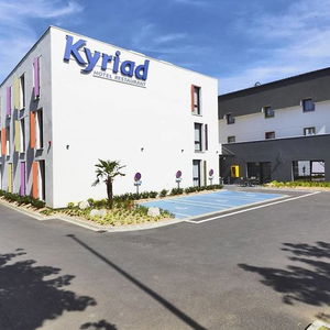Sejur Kyriad Saint Quentin En Yvelines Montigny vacanta Montigny-le-Bretonneux