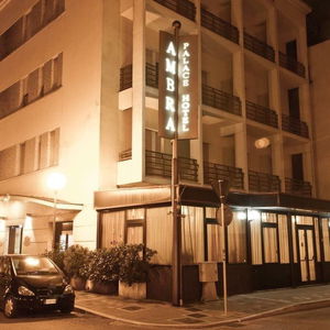 Hotel Phi Hotel Ambra cazare Pescara