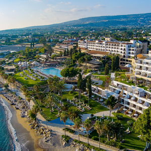 Hotel Coral Beach Hotel & Resort cazare Coral Bay