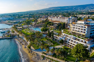 Hotel Coral Beach Hotel & Resort cazare Coral Bay
