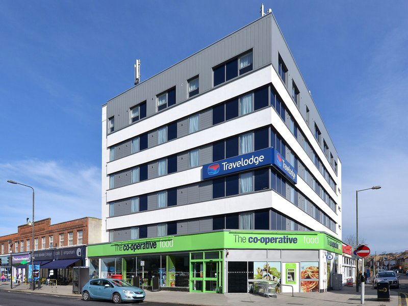 Hotel Travelodge London Raynes Park