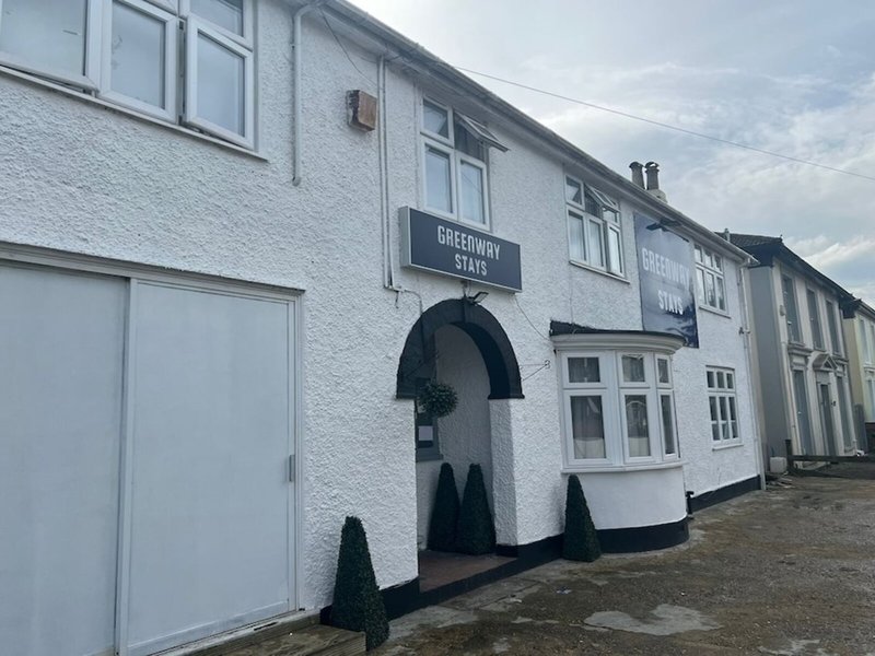 Hotel Oyo Greenway Stays