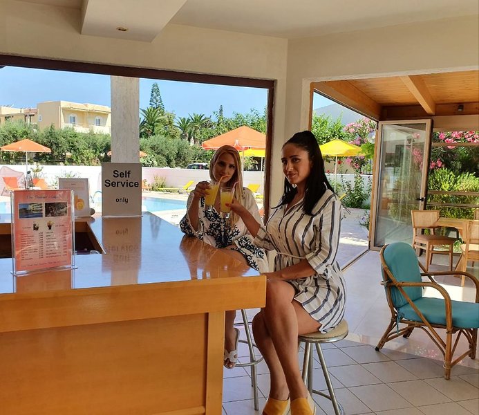 Arhodiko Hotel