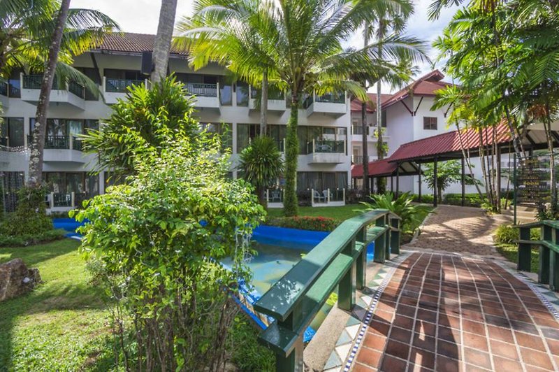 Amora Beach Resort Phuket