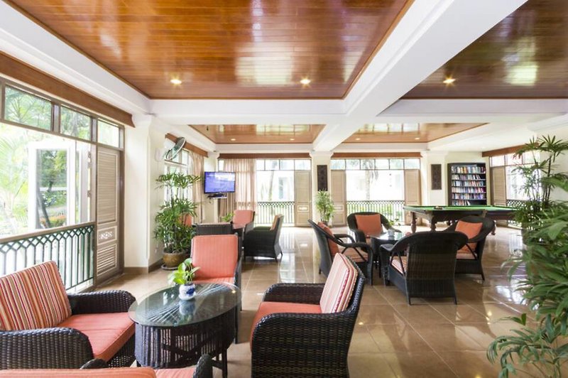 Amora Beach Resort Phuket