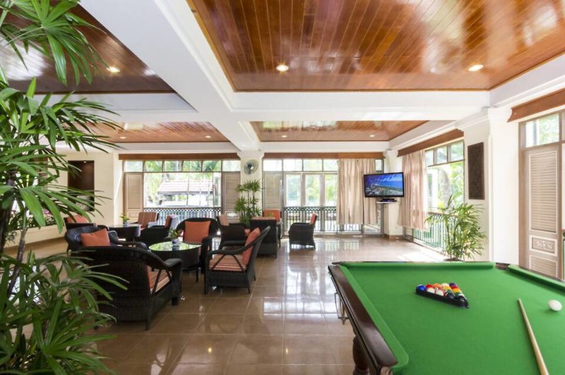 Amora Beach Resort Phuket