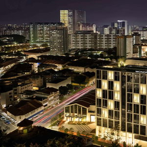 Hotel Mondrian Singapore Duxton cazare Singapore