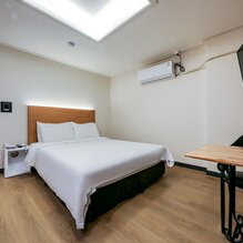 Hotel Daejeon Wolpyeong W cazare Daejeon
